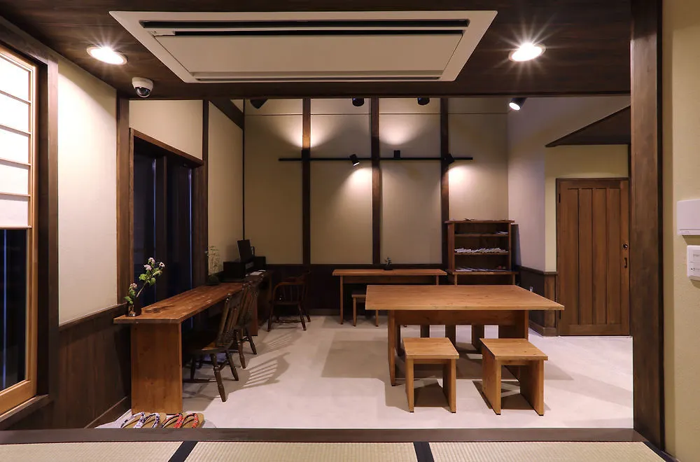Luck You Kioto Ryokan